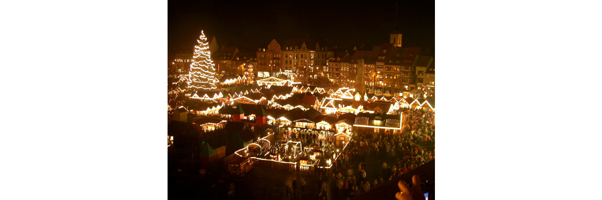 Schon gewusst? - Unser &quot;Weihnachtsland 365&quot; bietet ganzjährig jede Menge weiteren Lichterzauber